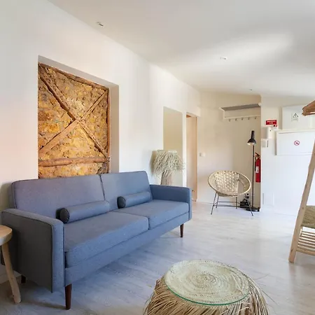 Apartamento Santa Marinha Lisboa