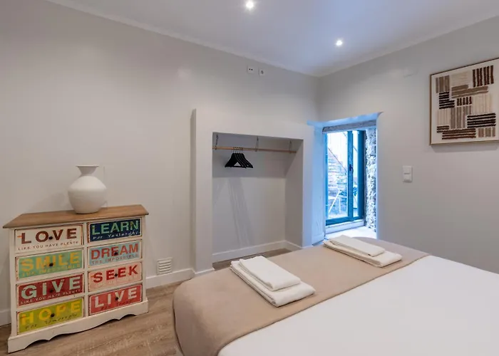 Apartment Santa Marinha Lisbon